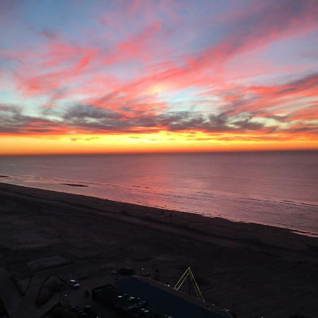 Sunset Boulevard Apartment Zandvoort Exterior photo